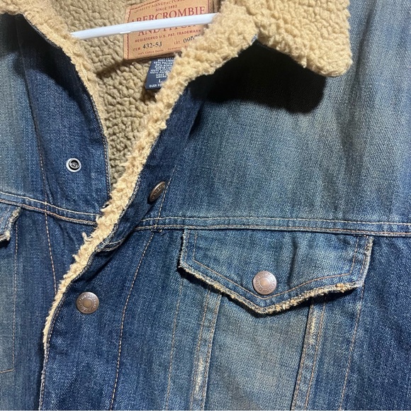 Vintage Abercrombie & Fitch Sherpa Lined Denim Jacket workwear men's size large - Picture 4 of 12